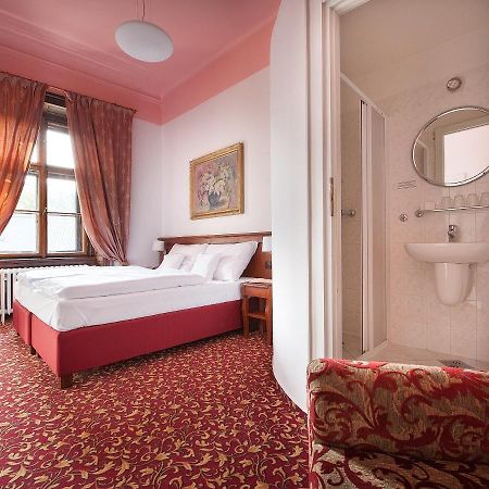 Ea Zamecky Hotel Hrubá Skála Dış mekan fotoğraf