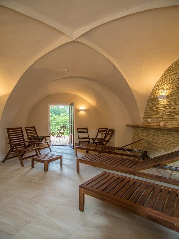 Ea Zamecky Hotel Hrubá Skála Dış mekan fotoğraf