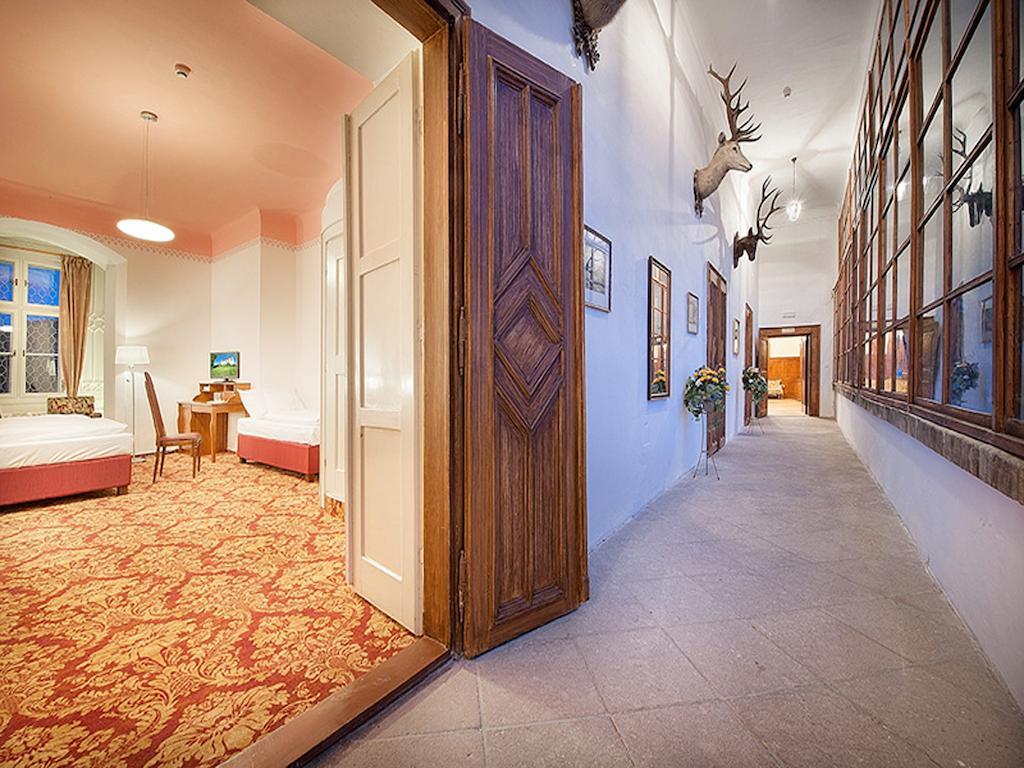 Ea Zamecky Hotel Hrubá Skála Dış mekan fotoğraf
