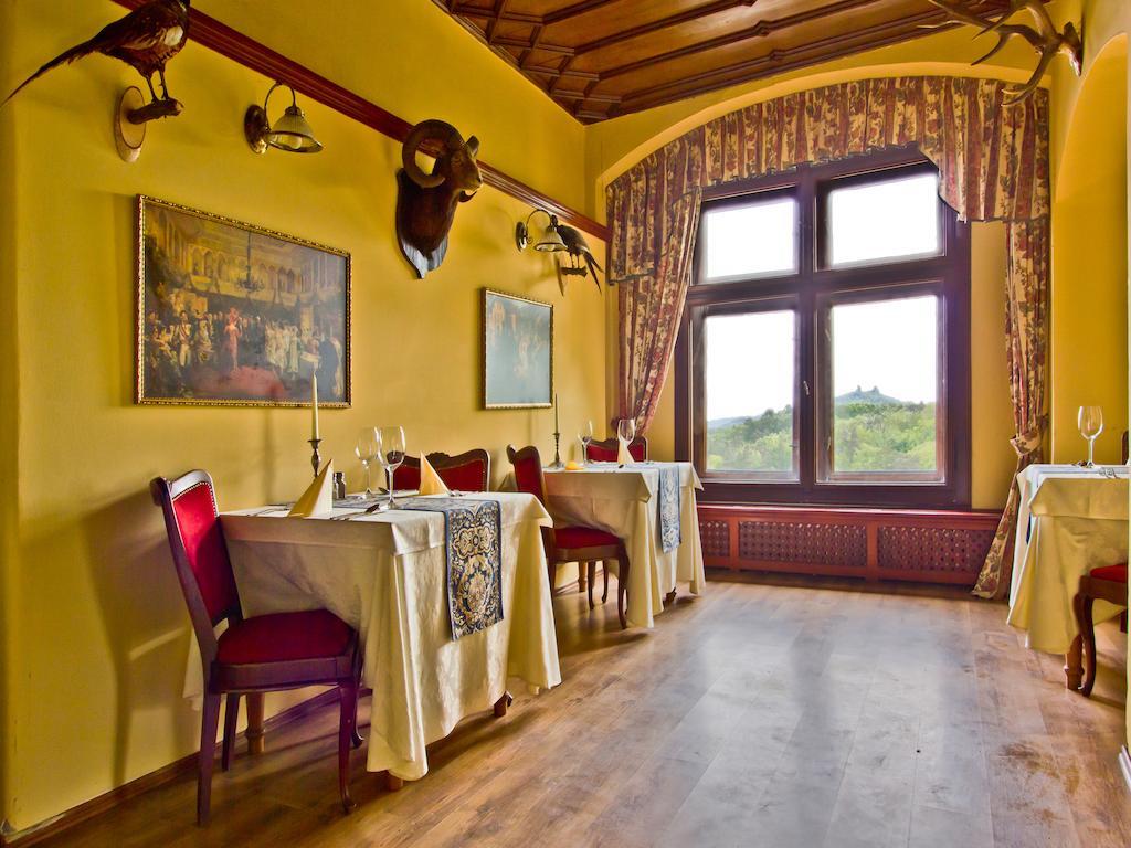 Ea Zamecky Hotel Hrubá Skála Dış mekan fotoğraf