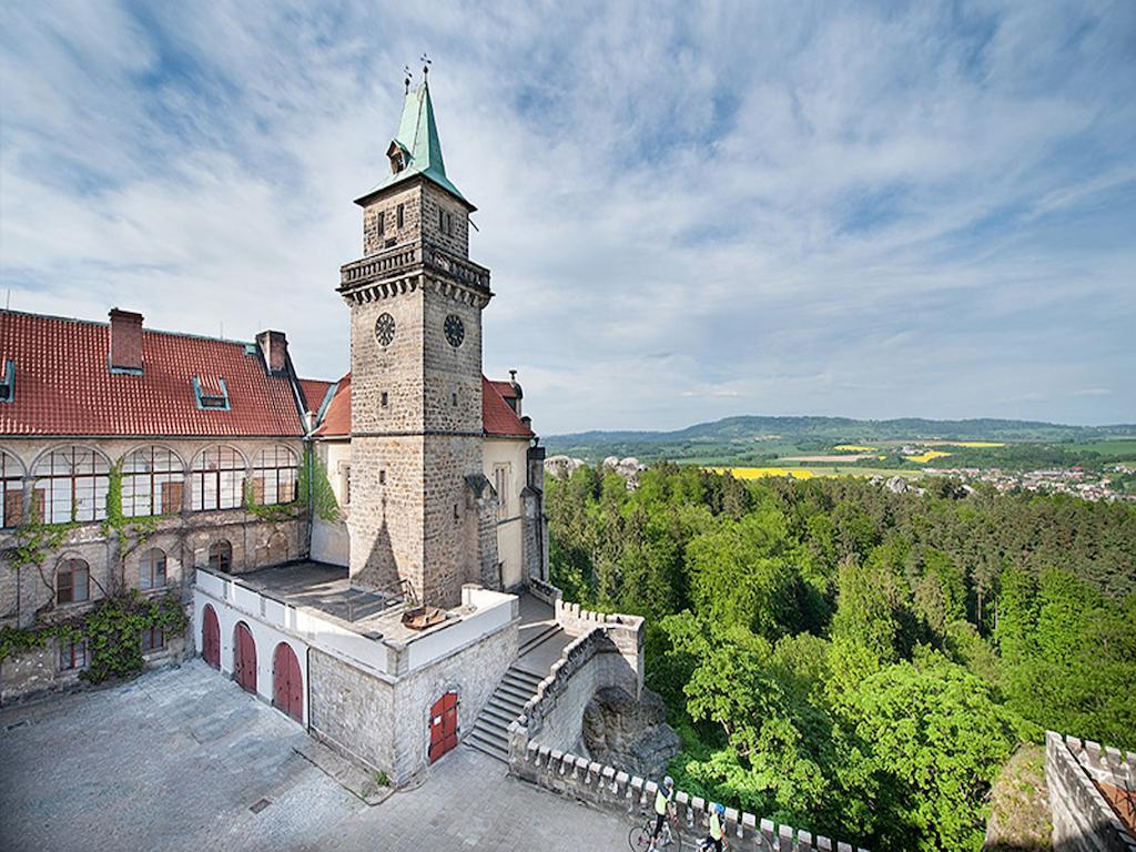 Ea Zamecky Hotel Hrubá Skála Dış mekan fotoğraf