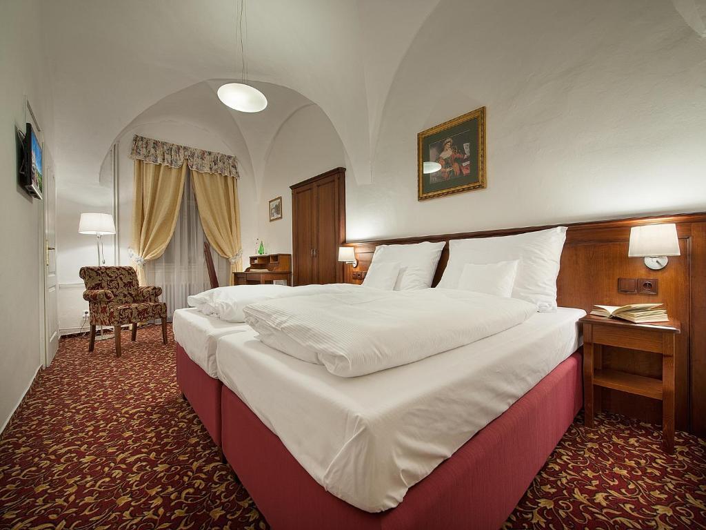 Ea Zamecky Hotel Hrubá Skála Dış mekan fotoğraf