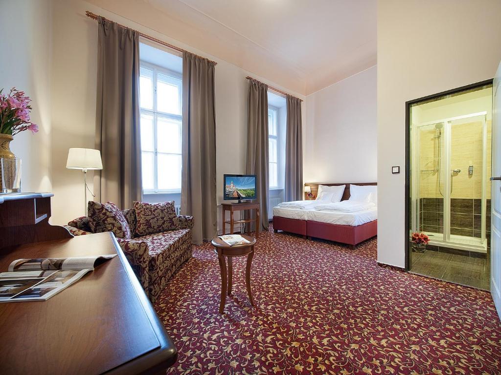 Ea Zamecky Hotel Hrubá Skála Dış mekan fotoğraf